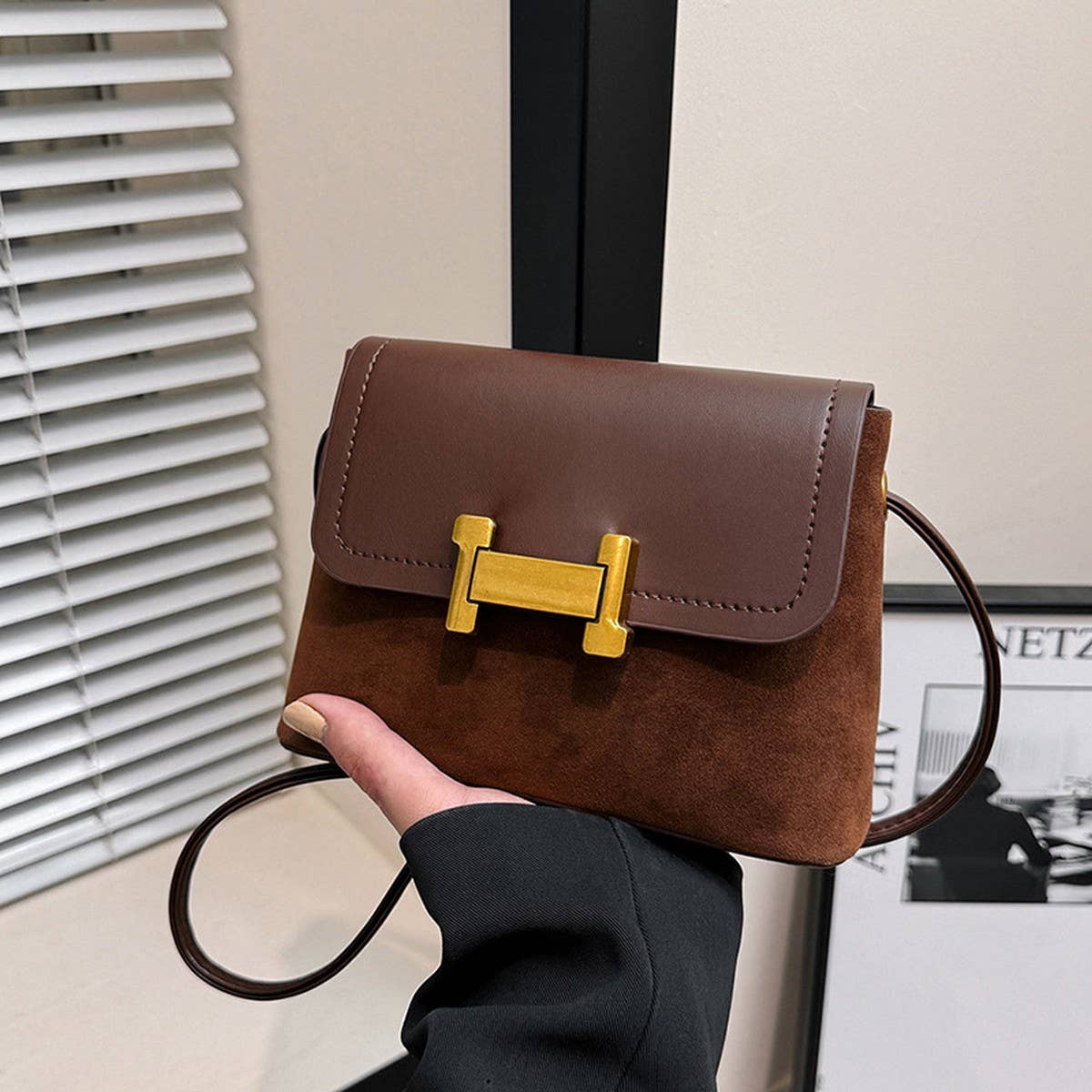 Classic Brown Crossbody Bag with Gold Clasp